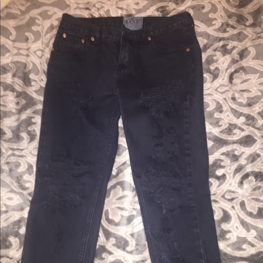 One Teaspoon Black ripped boyfriend jeans